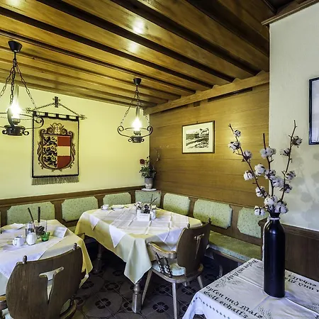 Ai Bier Peter Hotel 3*